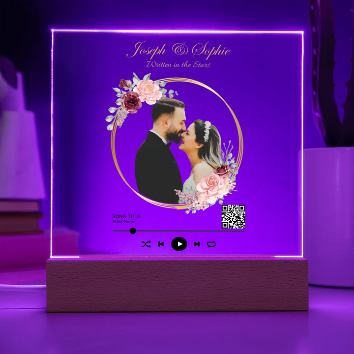 Acrylic Square with LED Base 8