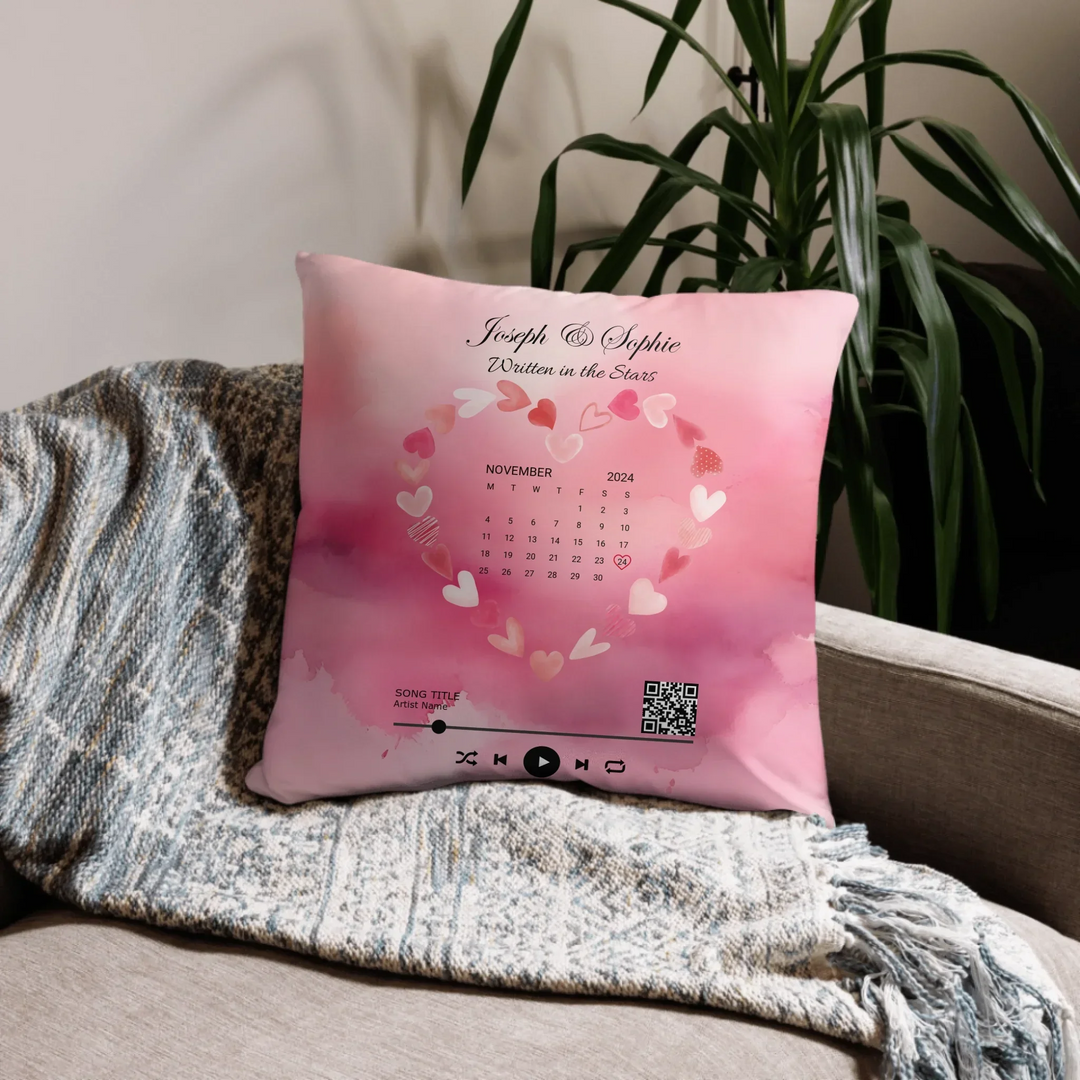 05_basic_pillow_lifestyle_22x22_base