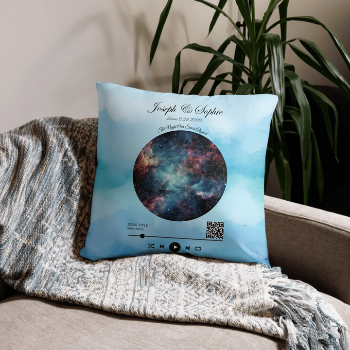 05_basic_pillow_lifestyle_22x22_base