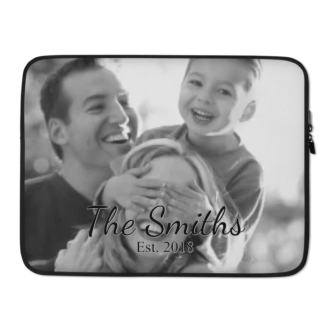 05_laptopcase_15_front_base_whitebg