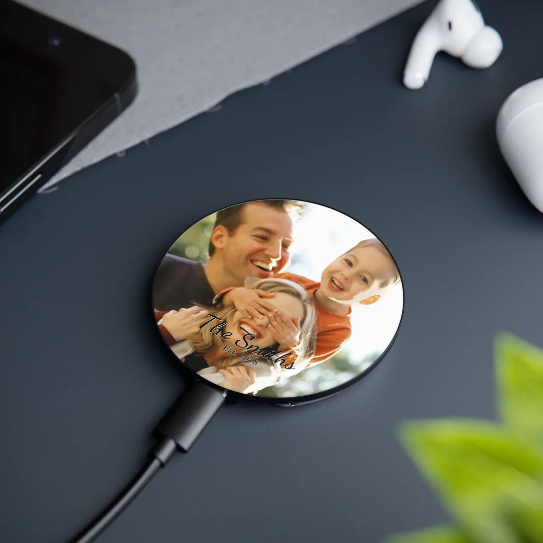 PHONE MAGNETIC INDUCTION CHARGER Context 2