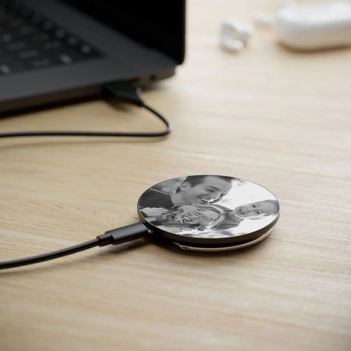 PHONE MAGNETIC INDUCTION CHARGER Context 3