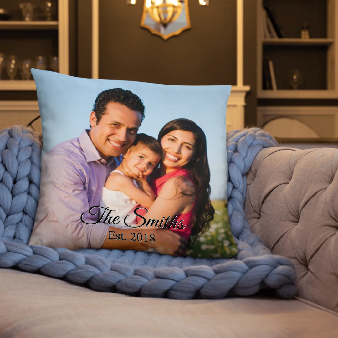 05_22x22_basicpillow_lifestyle3_base