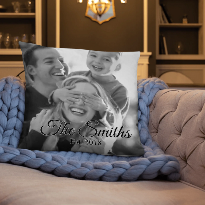 05_22x22_basicpillow_lifestyle3_base