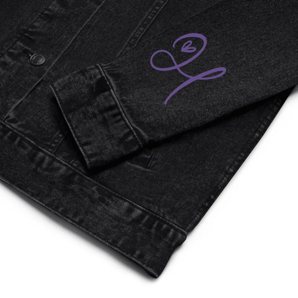 Jacke mit individuell besticktem Curly-Initial-Print