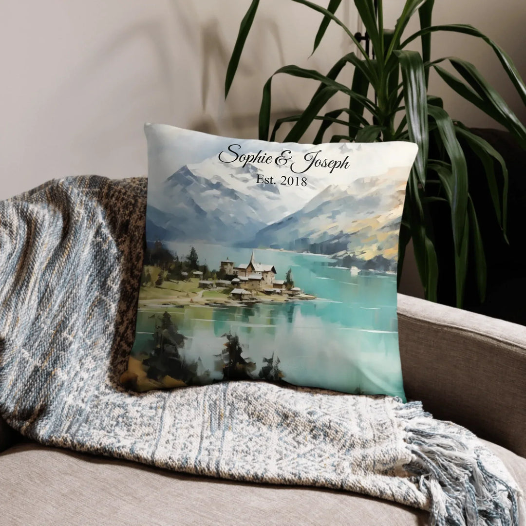 05_basic_pillow_lifestyle_22x22_base