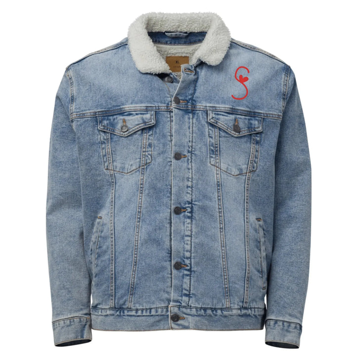 Jacke mit individuell besticktem Herzbuchstaben