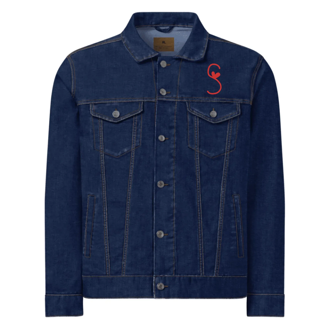 Jacke mit individuell besticktem Herzbuchstaben