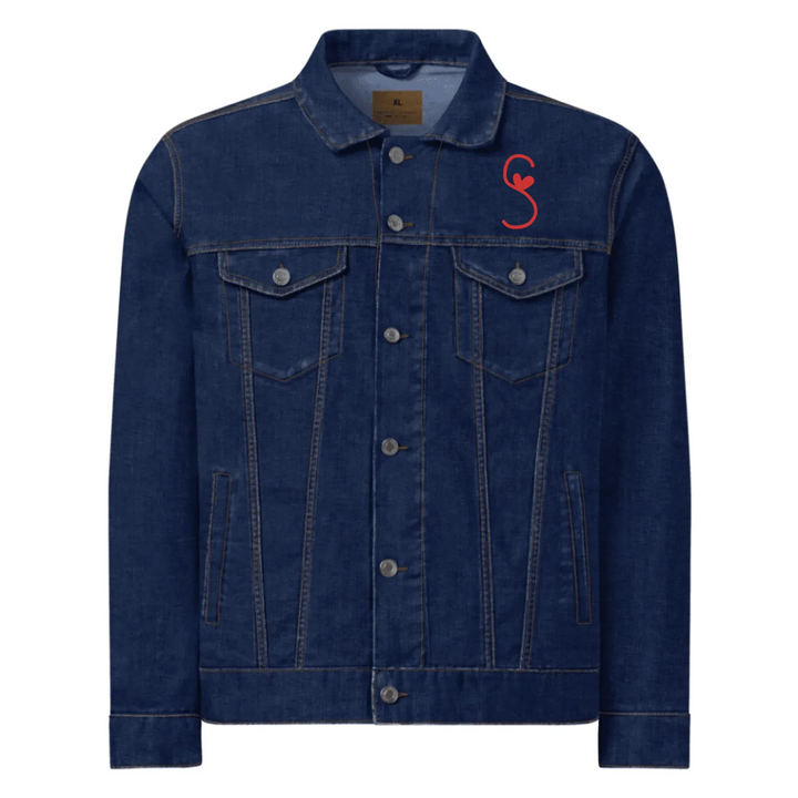 Jacke mit individuell besticktem Herzbuchstaben