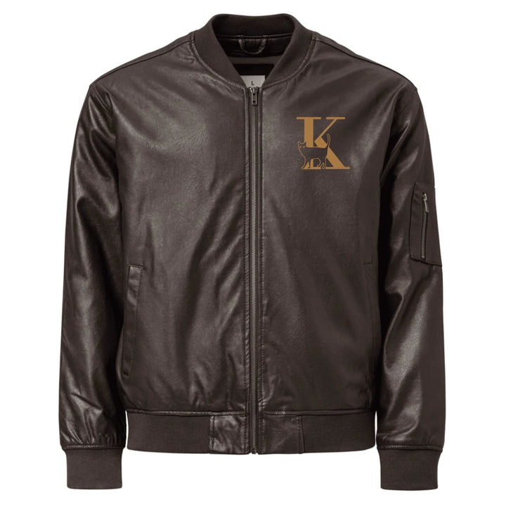 Chaqueta personalizada con inicial de gato bordada