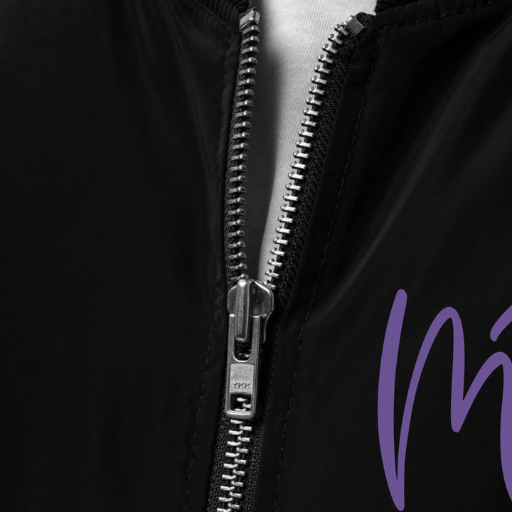 Jacke mit individuell besticktem Curly-Initial-Print