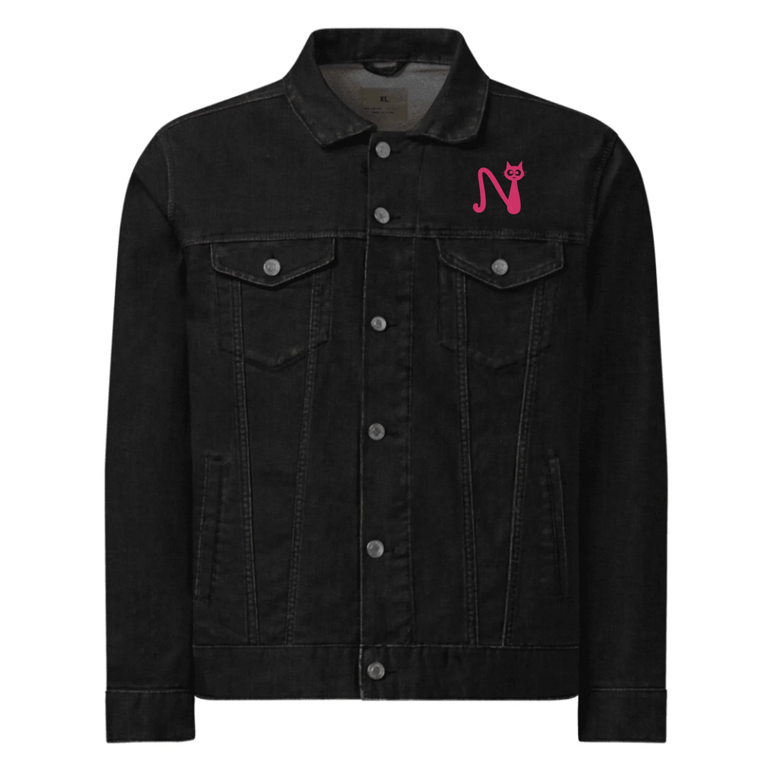 Chaqueta personalizada con inicial de gato bordada
