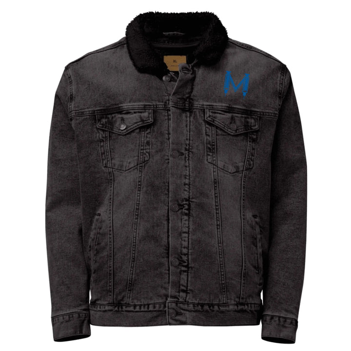 Individuell bestickte Jacke mit medizinischen Initialen