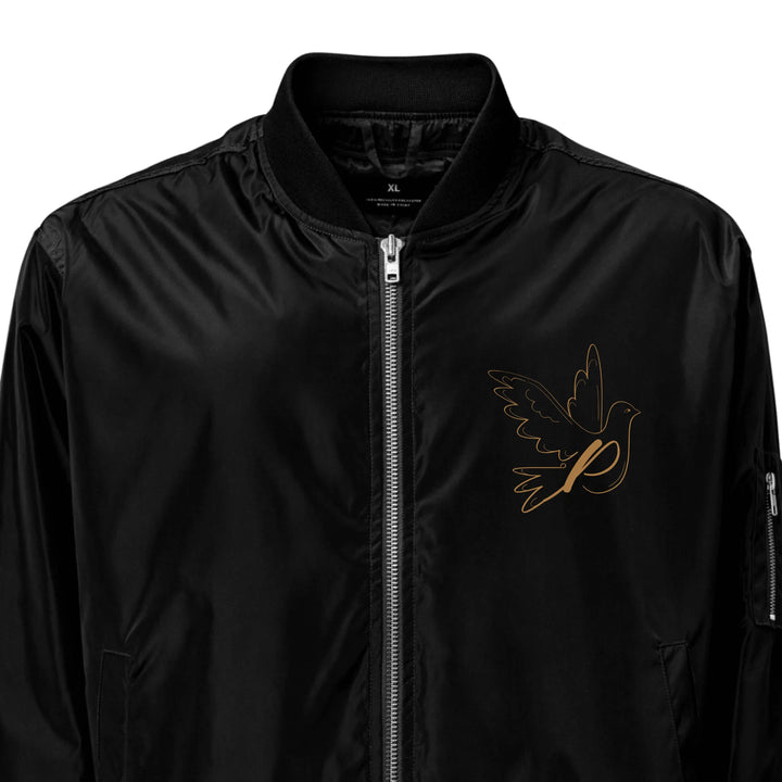 Chaqueta personalizada con inicial de paloma bordada