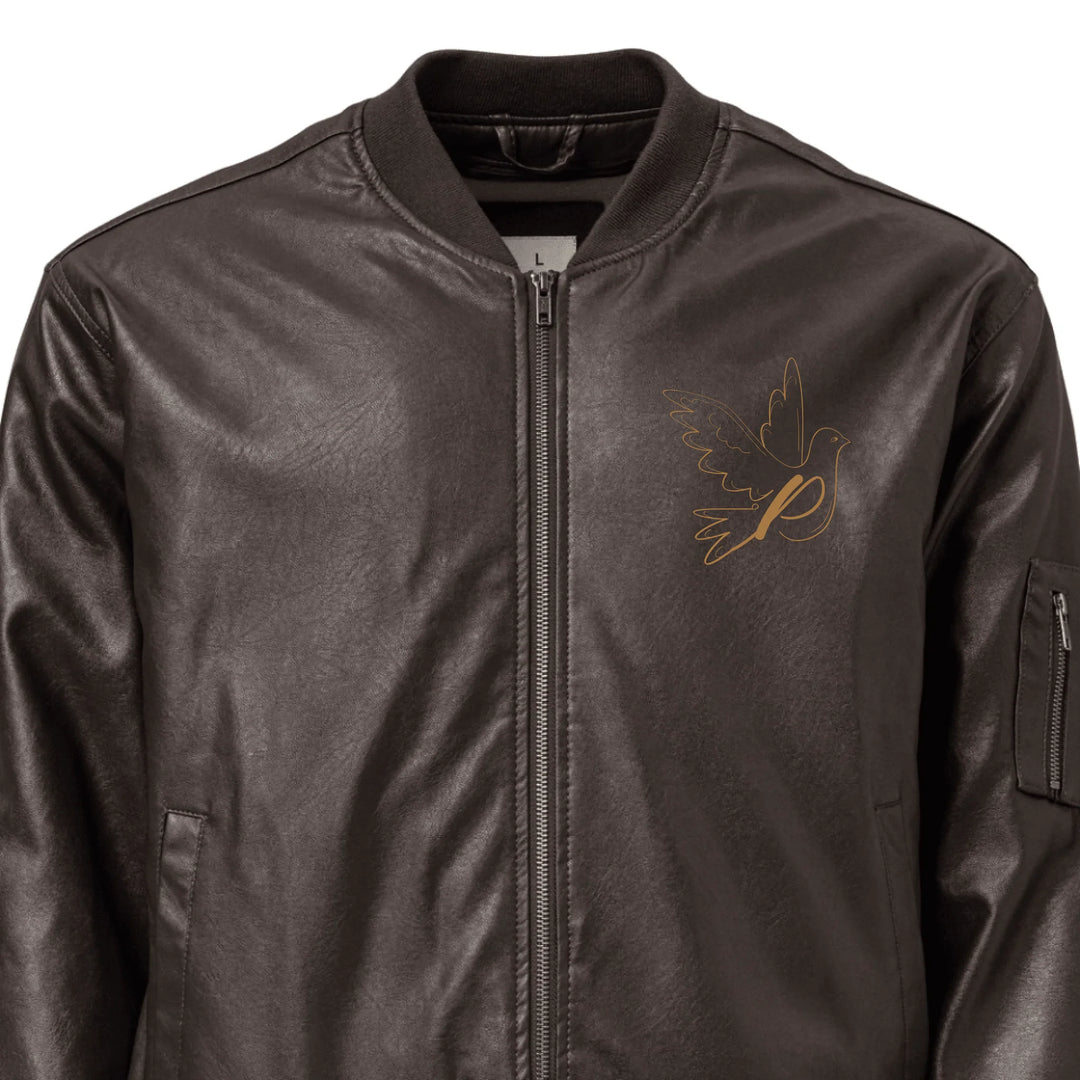 Chaqueta personalizada con inicial de paloma bordada