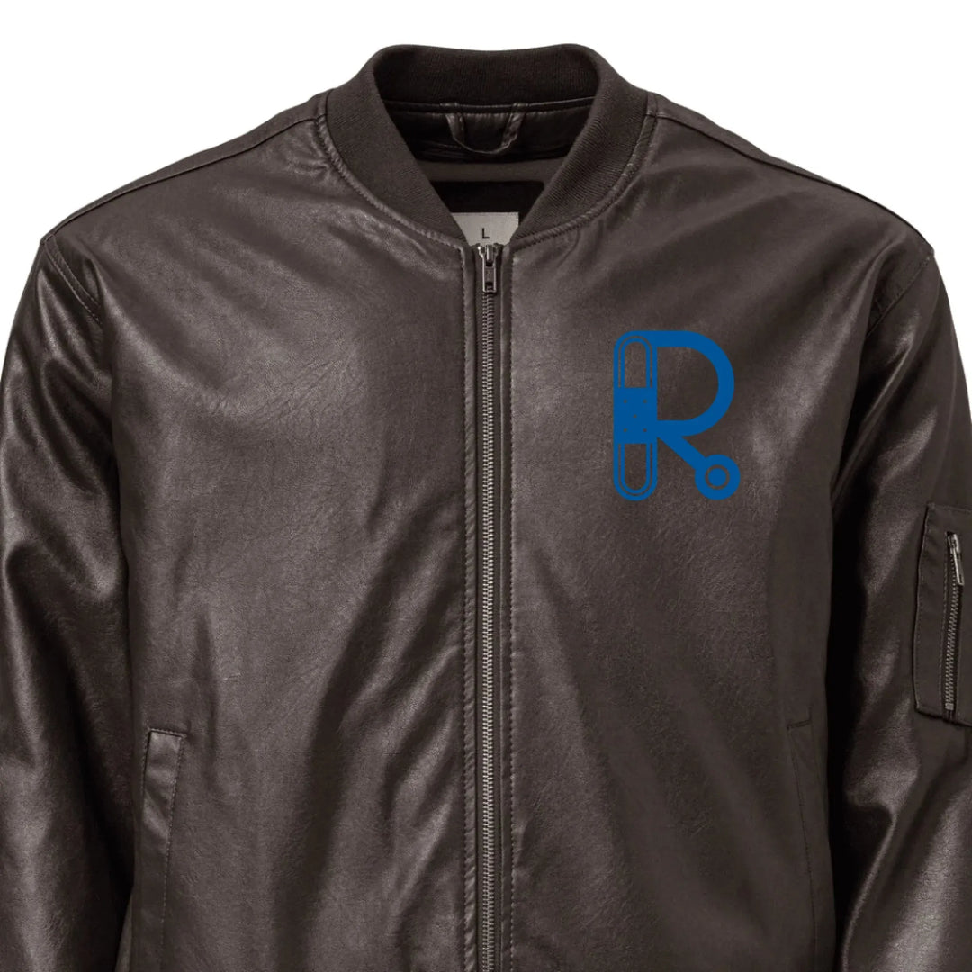 Individuell bestickte Jacke mit medizinischen Initialen