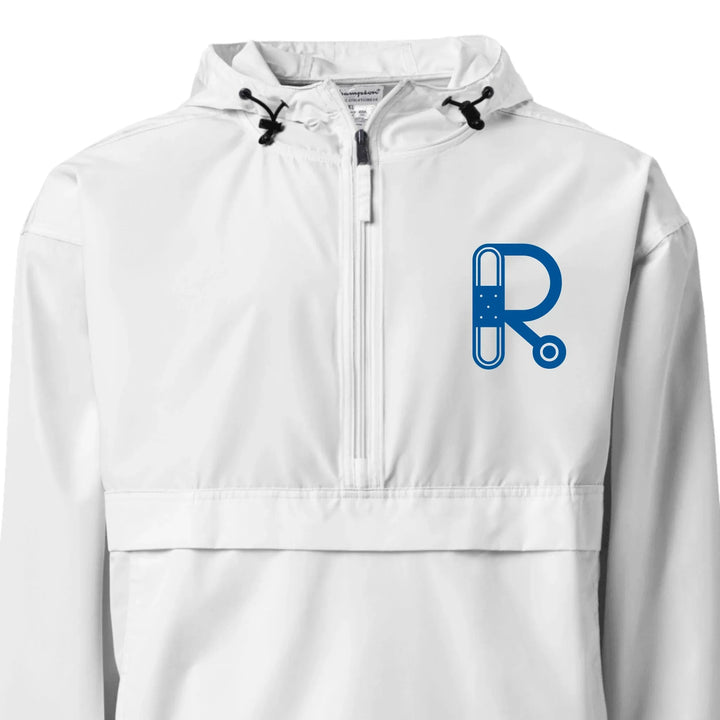 Individuell bestickte Jacke mit medizinischen Initialen