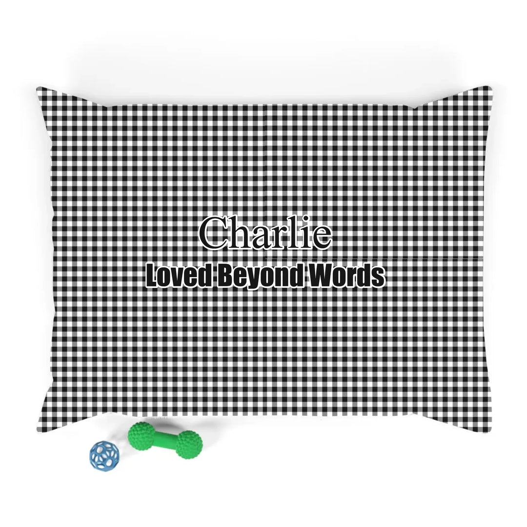 Personalized Christmas pattern pet bed with custom text like a name. Available in different Christmas print colors for dogs or cats-ARTFULANE