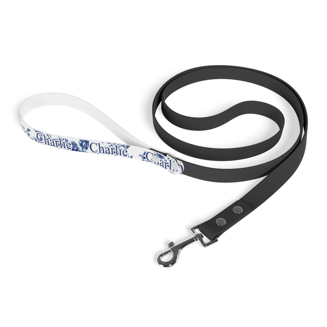Folded Personalized French Country Blue Toile de Jouy pet leash with custom text like a name. Available in different Toile de Jouy patterns for dogs or cats-ARTFULANE