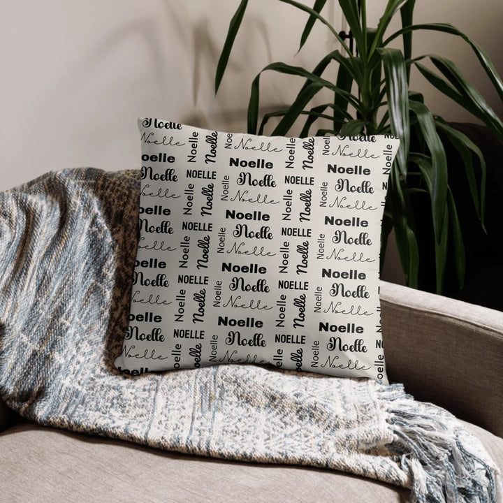 05_basic_pillow_lifestyle_22x22_base