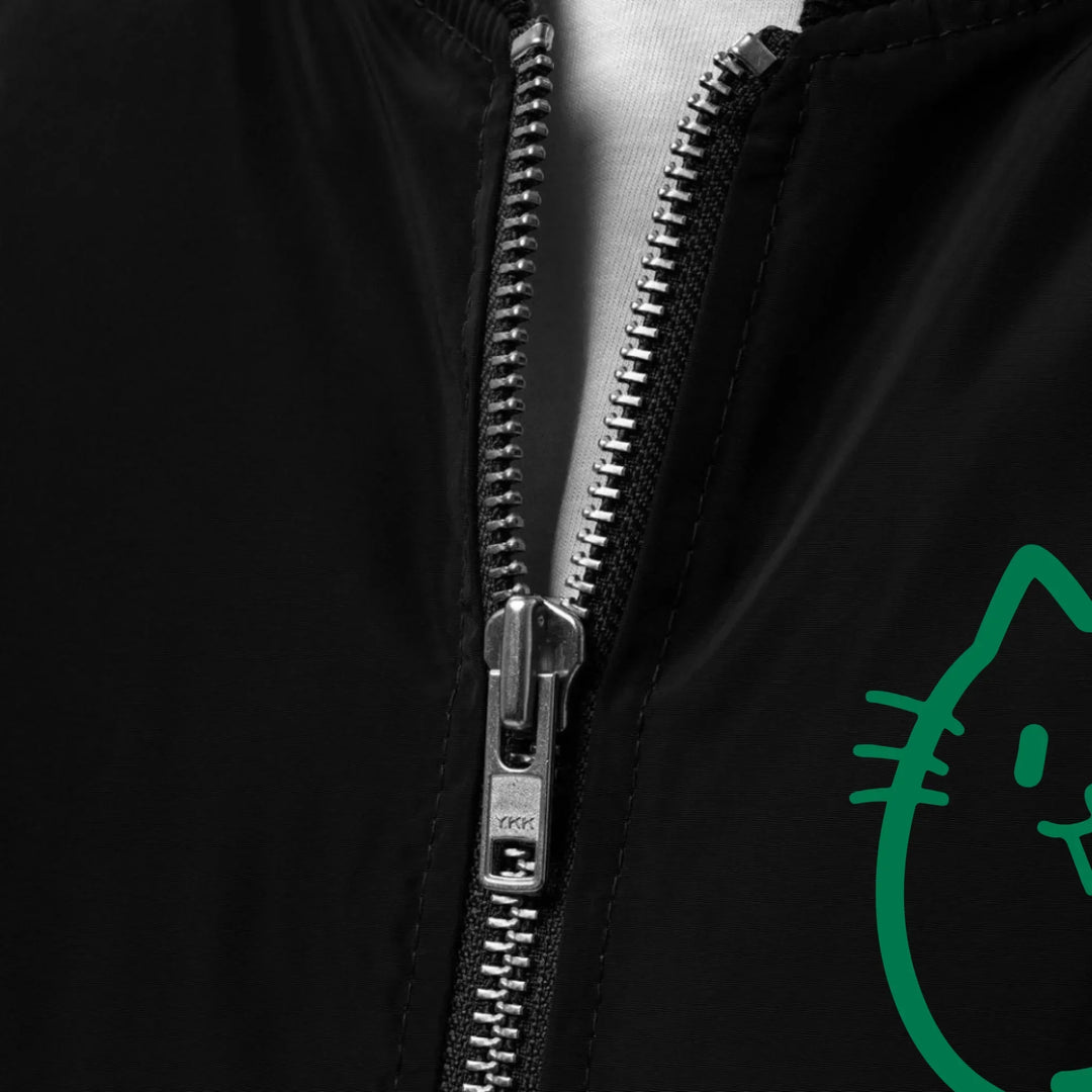 Chaqueta personalizada con inicial de gato bordada