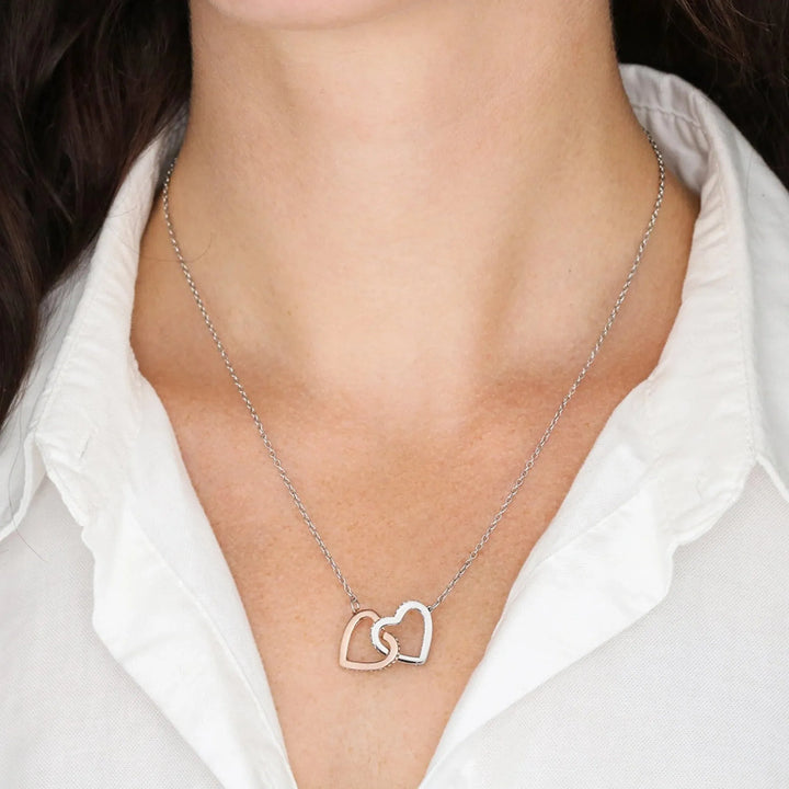 Interlocking-Hearts-Necklace-on-model-artfulane