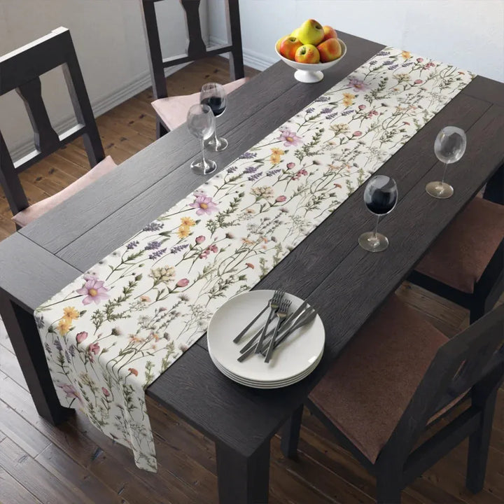 table runner Context 1